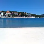Stars Palace - And Guest house
