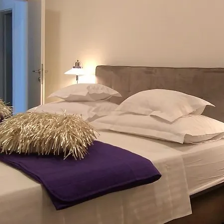 Guest house Stars Palace - And 3*
