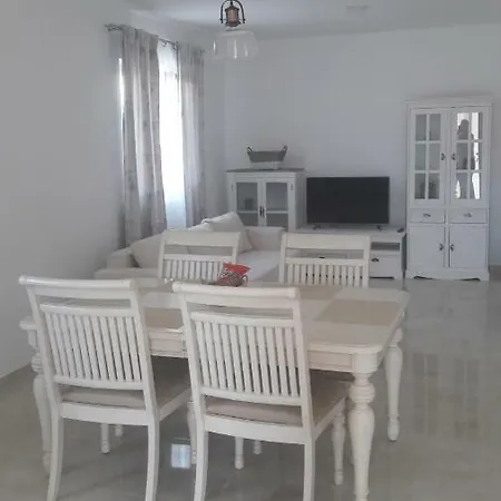 Stars Palace - And Jezera