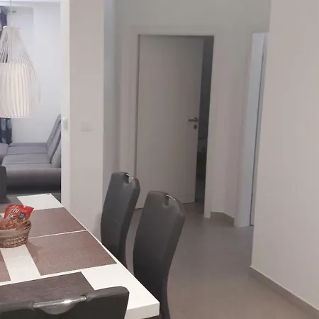 Gæstehus Stars Palace - And