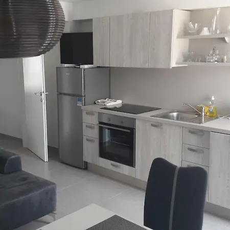 Stars Palace - And 3* Jezera