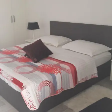 Stars Palace - And Gæstehus 3*