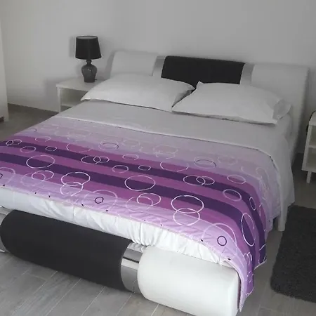 ゲストハウス Stars Palace - And イェゼラ