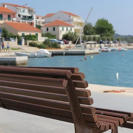 Stars Palace - And Gæstehus 3*