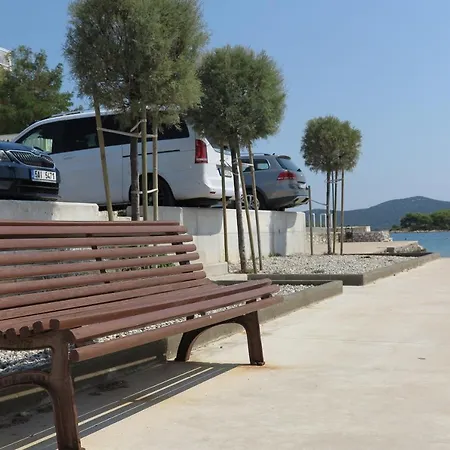 Stars Palace - And Gæstehus Jezera