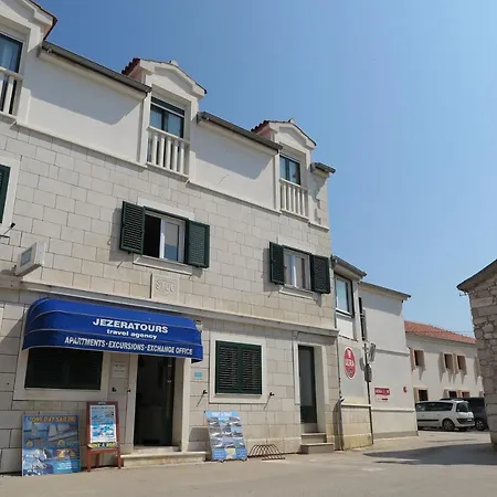 Stars Palace - And 3*