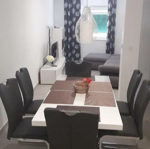 Stars Palace - And 게스트하우스 3*