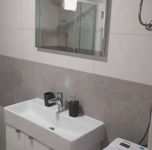 Stars Palace - And 3* 제제라