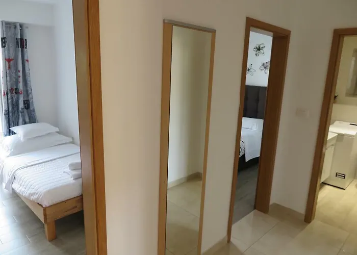 게스트하우스 Stars Palace - And 3*