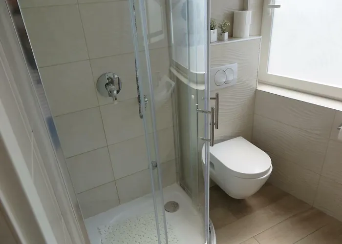 Stars Palace - And Jezera