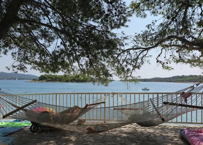 Gasthuis Stars Palace - And 3*