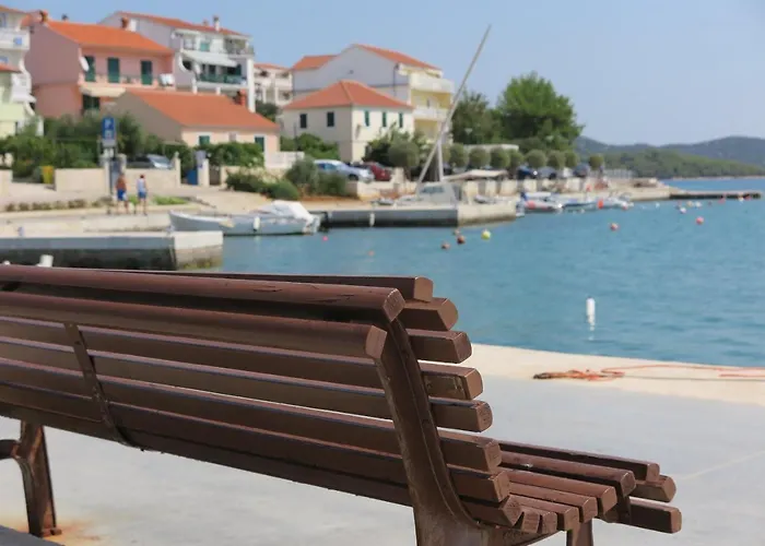 Stars Palace - And Guest house 3*