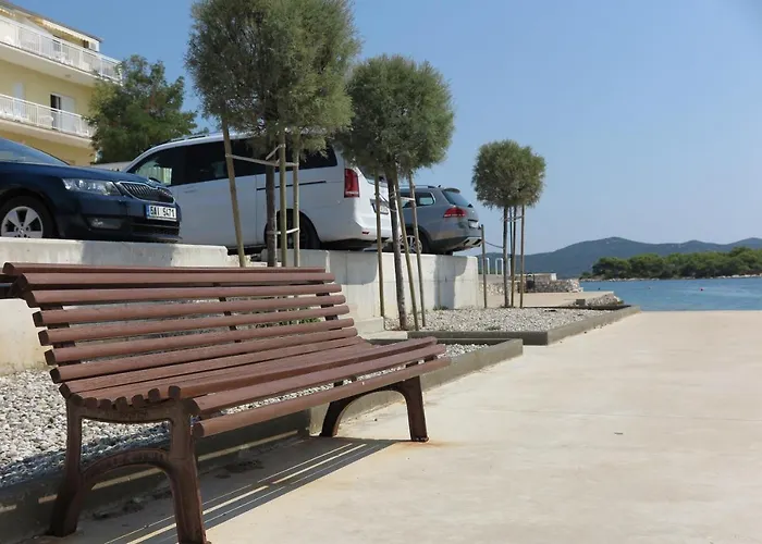 Stars Palace - And Gæstehus Jezera